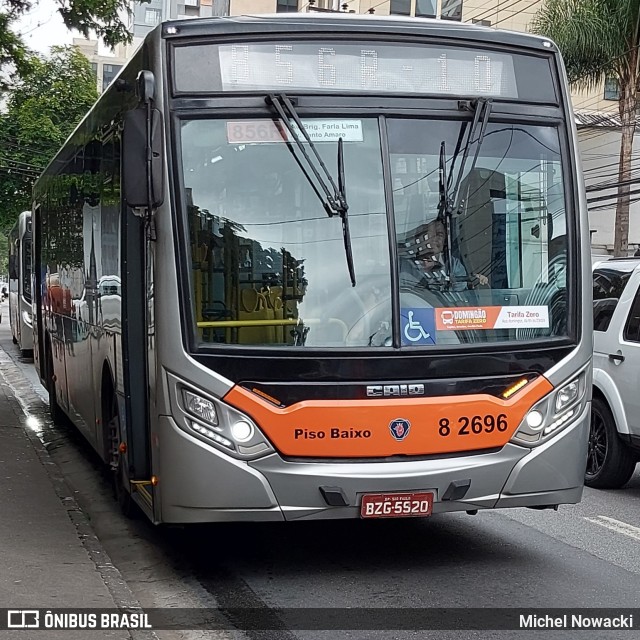 Viação Gato Preto 8 2696 na cidade de São Paulo, São Paulo, Brasil, por Michel Nowacki. Número da foto: #13037422.