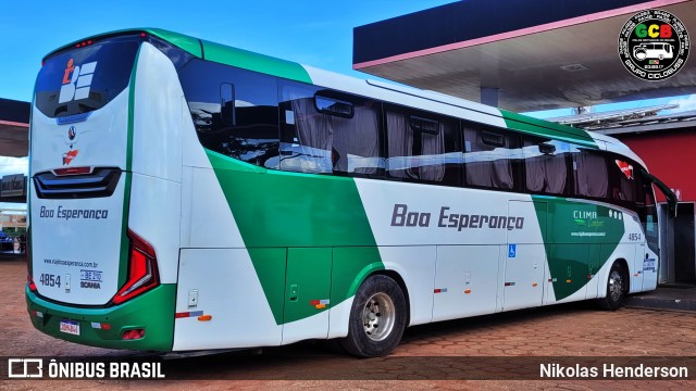 Comércio e Transportes Boa Esperança 4854 na cidade de Moju, Pará, Brasil, por Nikolas Henderson. Número da foto: #13039684.