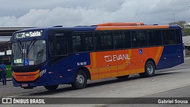 Evanil Transportes e Turismo RJ 132.137 na cidade de Rio de Janeiro, Rio de Janeiro, Brasil, por Gabriel Sousa. Número da foto: #13039251.