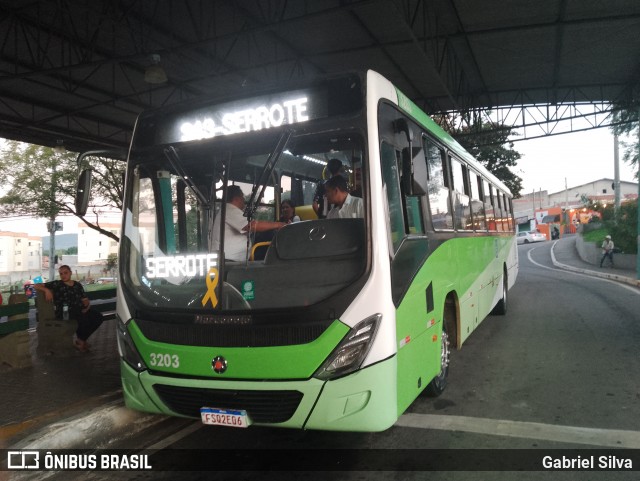Expresso Maringá São José dos Campos 3203 na cidade de São José dos Campos, São Paulo, Brasil, por Gabriel Silva. Número da foto: #13038454.