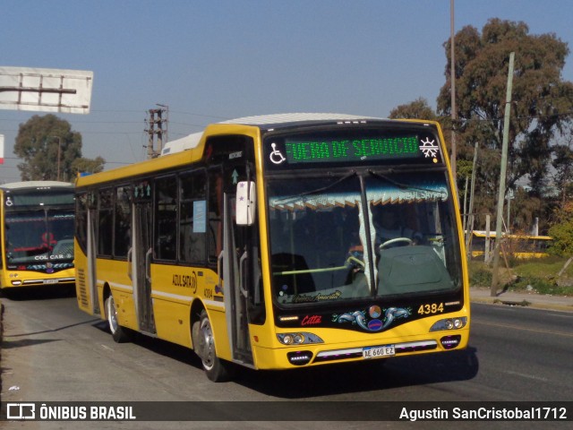 Azul Sata 4384 na cidade de Quilmes, Quilmes, Buenos Aires, Argentina, por Agustin SanCristobal1712. Número da foto: #13038993.