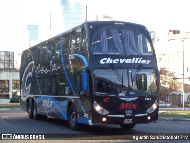 Chevallier 8353 na cidade de Ciudad Autónoma de Buenos Aires, Argentina, por Agustin SanCristobal1712. Número da foto: #13041428.