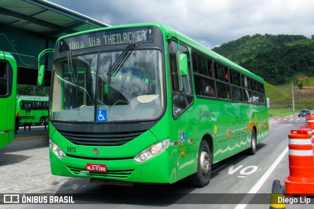 Senhora dos Campos 5813 na cidade de Jaraguá do Sul, Santa Catarina, Brasil, por Diego Lip. Número da foto: #13040920.
