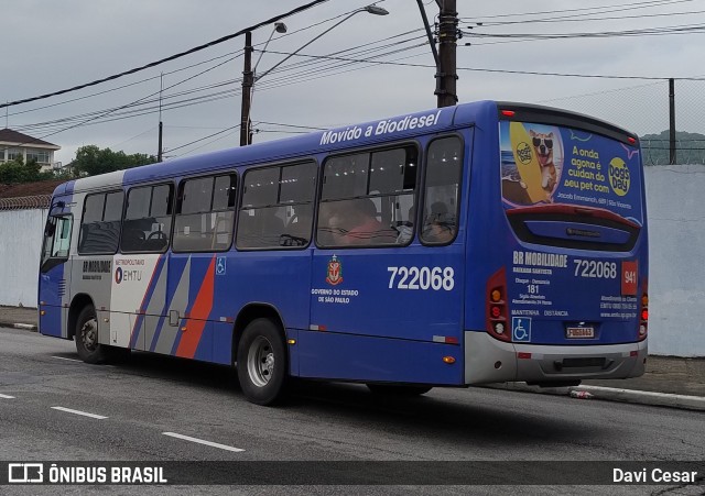 BR Mobilidade Baixada Santista 722068 na cidade de Santos, São Paulo, Brasil, por Davi Cesar. Número da foto: #13043844.