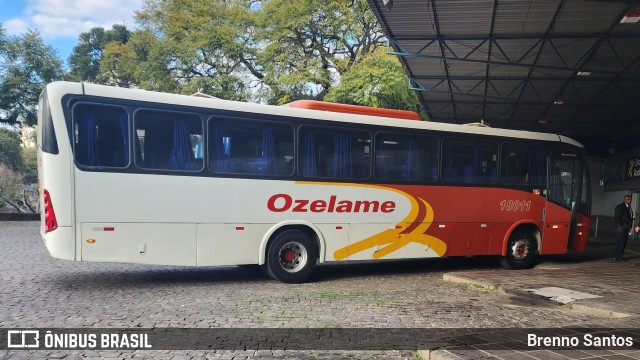 Ozelame Transportes 18011 na cidade de Caxias do Sul, Rio Grande do Sul, Brasil, por Brenno Santos. Número da foto: #13048403.