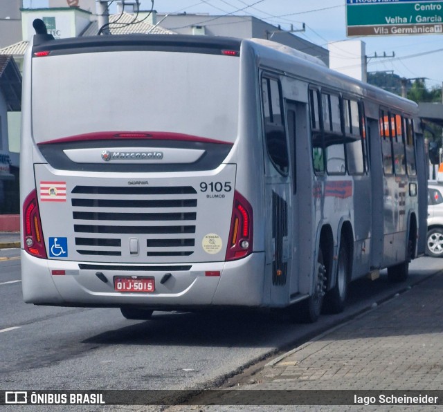 BluMob - Concessionária de Transporte Urbano de Blumenau 9105 na cidade de Blumenau, Santa Catarina, Brasil, por Iago Scheineider. Número da foto: #13047662.