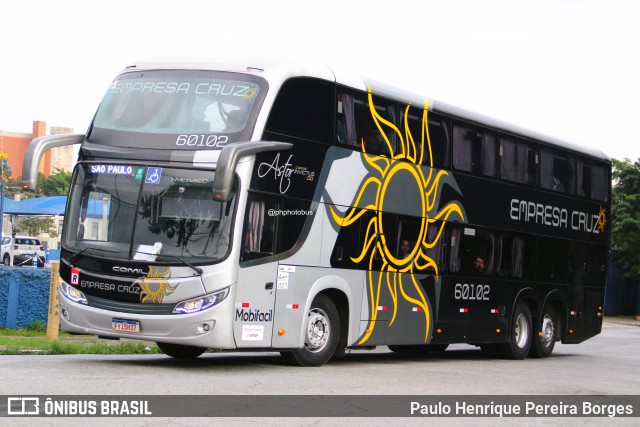 Empresa Cruz 60102 na cidade de São Paulo, São Paulo, Brasil, por Paulo Henrique Pereira Borges. Número da foto: #13048398.