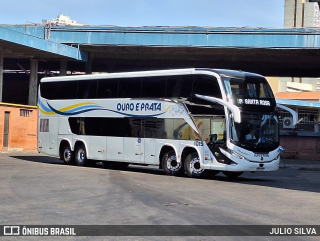 Viação Ouro e Prata 1015 na cidade de Porto Alegre, Rio Grande do Sul, Brasil, por JULIO SILVA. Número da foto: #13047903.
