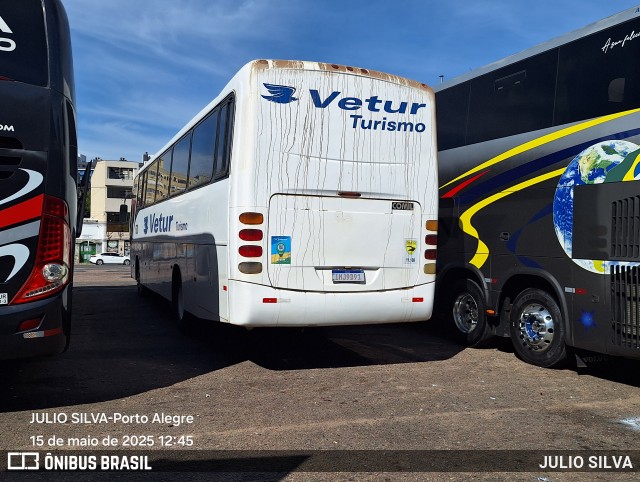 Vetur Turismo 670 na cidade de Porto Alegre, Rio Grande do Sul, Brasil, por JULIO SILVA. Número da foto: #13047716.