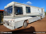 Motorhomes 8915 na cidade de Anápolis, Goiás, Brasil, por Sullyvan Martins Ribeiro. Número da foto: #13049220.