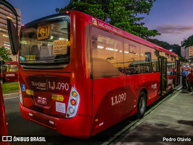 Auto Lotação Ingá 1.1.090 na cidade de Niterói, Rio de Janeiro, Brasil, por Pedro Otávio. Número da foto: #13052032.
