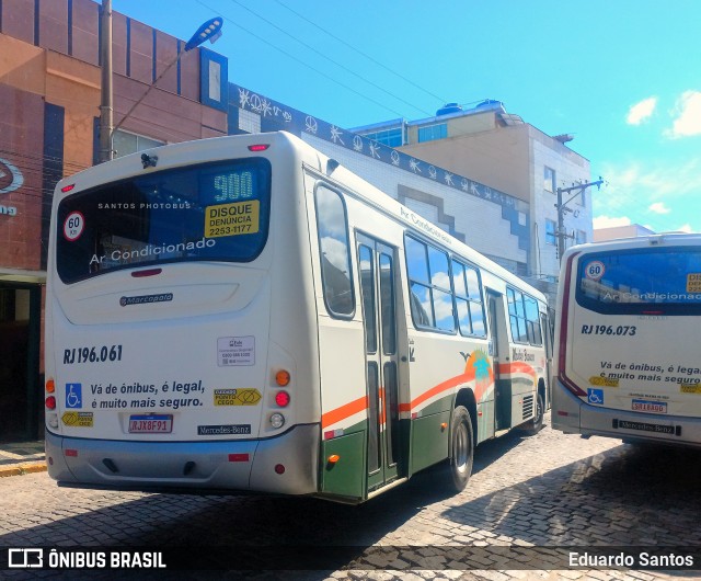 Viação Montes Brancos RJ 196.061 na cidade de Araruama, Rio de Janeiro, Brasil, por Eduardo Santos. Número da foto: #13049893.