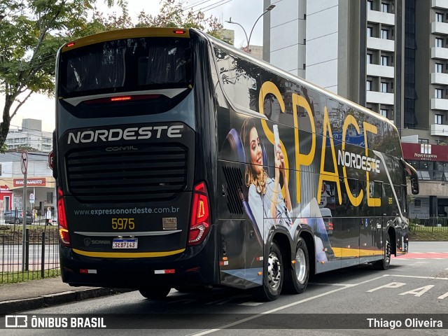 Expresso Nordeste 5975 na cidade de Curitiba, Paraná, Brasil, por Thiago Oliveira. Número da foto: #13051187.