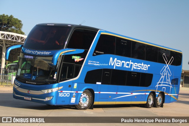 Manchester Turismo 1600 na cidade de Curitiba, Paraná, Brasil, por Paulo Henrique Pereira Borges. Número da foto: #13051946.