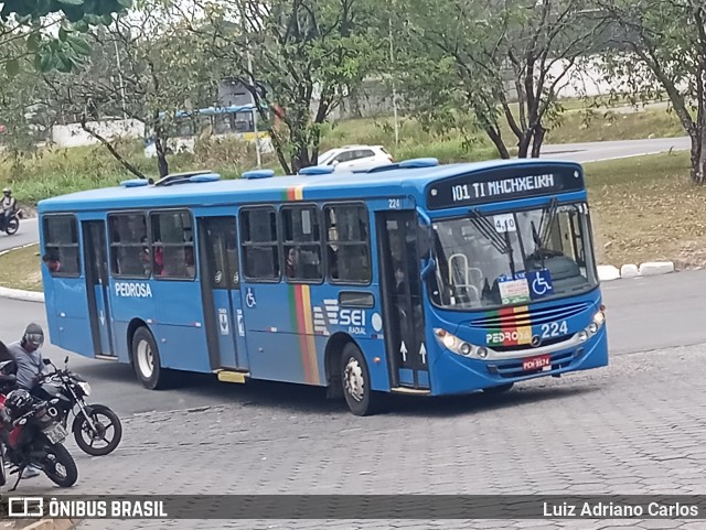 Empresa Pedrosa 224 na cidade de Recife, Pernambuco, Brasil, por Luiz Adriano Carlos. Número da foto: #13051822.