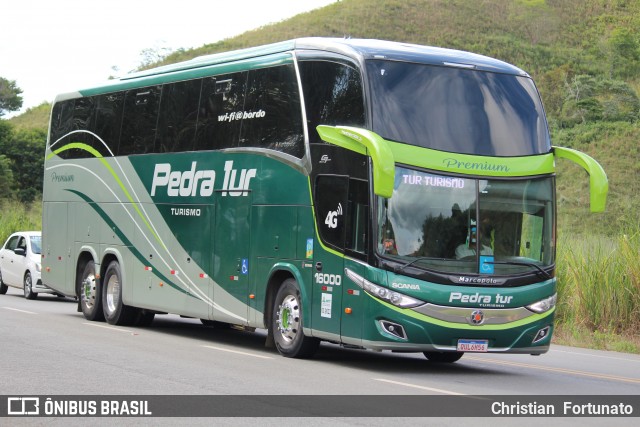 Pedra Tur Transportes e Turismo 16000 na cidade de Coimbra, Minas Gerais, Brasil, por Christian  Fortunato. Número da foto: #13050087.