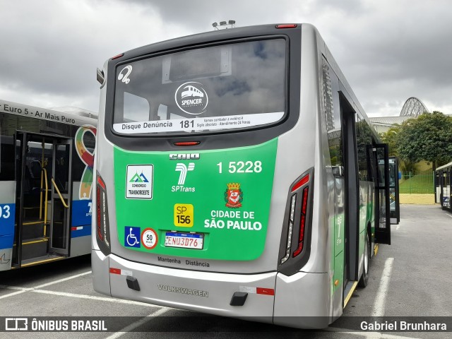 Cooperativa Fênix > Spencer Transporte 1 5228 na cidade de Barueri, São Paulo, Brasil, por Gabriel Brunhara. Número da foto: #13051072.