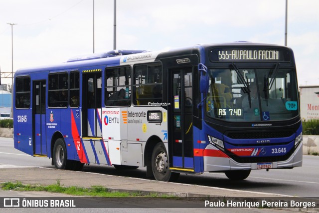 Guarulhos Transportes 33.645 na cidade de São Paulo, São Paulo, Brasil, por Paulo Henrique Pereira Borges. Número da foto: #13051871.