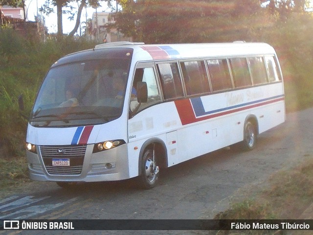 Ônibus Particulares 5I20 na cidade de Três Corações, Minas Gerais, Brasil, por Fábio Mateus Tibúrcio. Número da foto: #13057447.