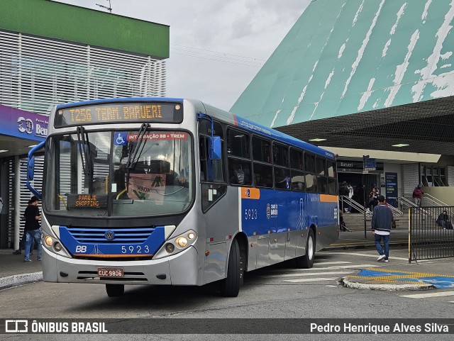 BB Transportes e Turismo 5923 na cidade de Barueri, São Paulo, Brasil, por Pedro Henrique Alves Silva. Número da foto: #13055932.