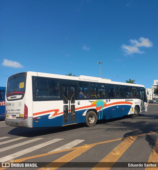 Auto Viação Salineira RJ 111.006 na cidade de Araruama, Rio de Janeiro, Brasil, por Eduardo Santos. Número da foto: #13056176.