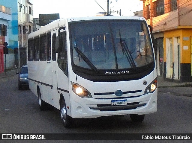 Ônibus Particulares 0H30 na cidade de Três Corações, Minas Gerais, Brasil, por Fábio Mateus Tibúrcio. Número da foto: #13057491.