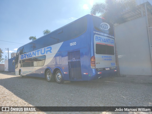 BryanTur 1500 na cidade de Divinópolis, Minas Gerais, Brasil, por João Marcos William. Número da foto: #13057675.