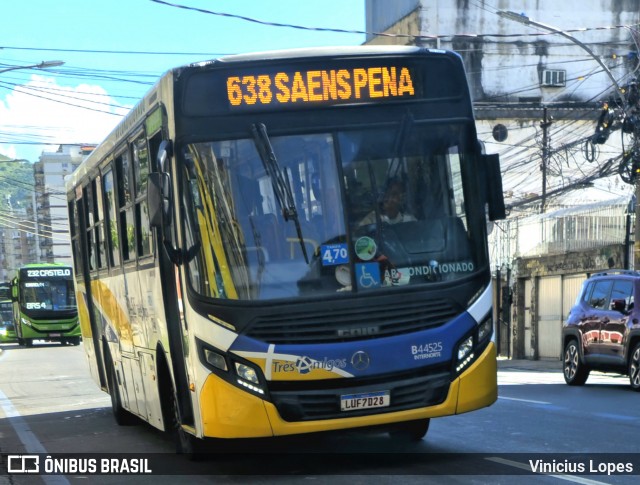 Auto Viação Três Amigos B44525 na cidade de Rio de Janeiro, Rio de Janeiro, Brasil, por Vinicius Lopes. Número da foto: #13058723.