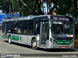 Via Sudeste Transportes S.A. 5 1111 na cidade de São Paulo, São Paulo, Brasil, por Gustavo  Bonfate. Número da foto: #:id.