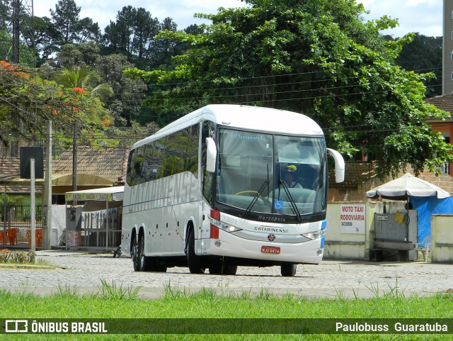 Auto Viação Catarinense 3301 na cidade de Joinville, Santa Catarina, Brasil, por Paulobuss  Guaratuba. Número da foto: #13009222.