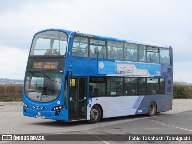 First Group in Devon & Cornwall 36167 na cidade de Penzance, Cornwall, Inglaterra, por Fábio Takahashi Tanniguchi. Número da foto: #13010118.