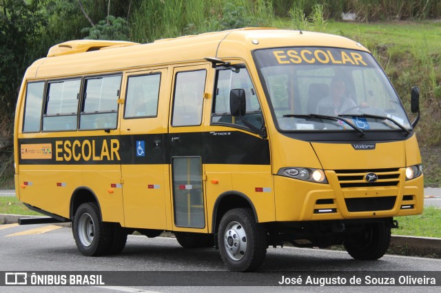 Escolares ATTACK na cidade de Barra do Piraí, Rio de Janeiro, Brasil, por José Augusto de Souza Oliveira. Número da foto: #13010461.
