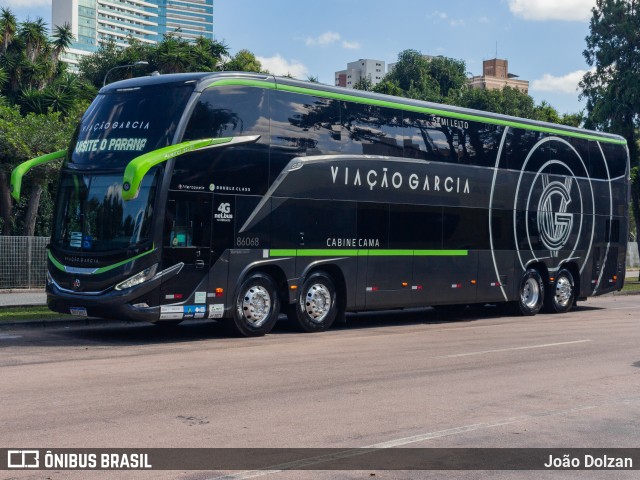 Viação Garcia 86068 na cidade de Curitiba, Paraná, Brasil, por João Dolzan. Número da foto: #13010348.