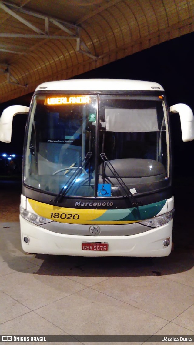 Empresa Gontijo de Transportes 18020 na cidade de Luz, Minas Gerais, Brasil, por Jéssica Dutra. Número da foto: #13011010.