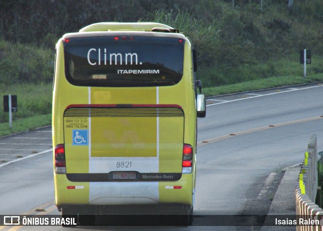 Viação Itapemirim 8821 na cidade de Santos Dumont, Minas Gerais, Brasil, por Isaias Ralen. Número da foto: #13010029.