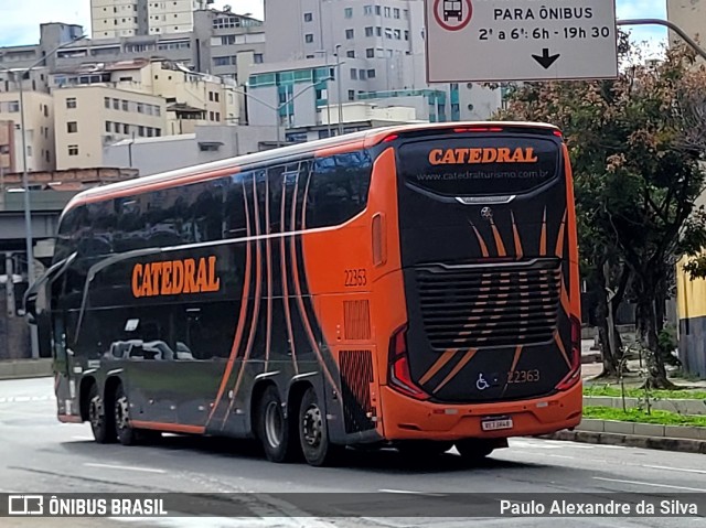 Catedral Turismo 22363 na cidade de Belo Horizonte, Minas Gerais, Brasil, por Paulo Alexandre da Silva. Número da foto: #13009618.