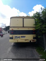 Ônibus Particulares 254 na cidade de Castanhal, Pará, Brasil, por Nick Wilde. Número da foto: #13010255.