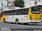Viação Metrópole Paulista - Zona Leste 3 2213 na cidade de São Paulo, São Paulo, Brasil, por Gustavo  Bonfate. Número da foto: #:id.