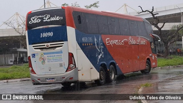 Expresso São Luiz 10090 na cidade de Brasília, Distrito Federal, Brasil, por Udiston Teles de Oliveira. Número da foto: #13062003.