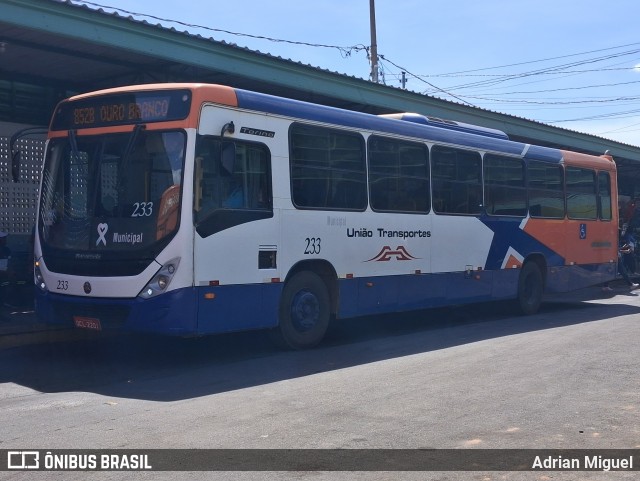 União Transportes 233 na cidade de Várzea Grande, Mato Grosso, Brasil, por Adrian Miguel. Número da foto: #13062264.