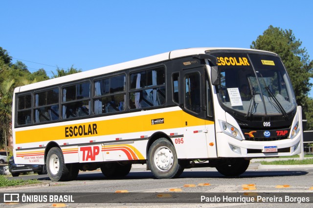 TAP Turismo e Fretamento 095 na cidade de Barra do Piraí, Rio de Janeiro, Brasil, por Paulo Henrique Pereira Borges. Número da foto: #13061947.