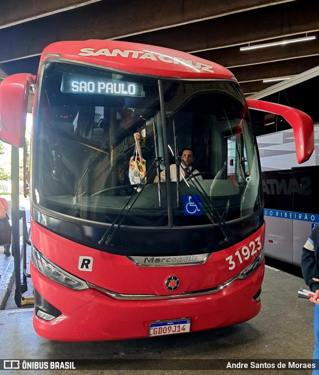 Viação Santa Cruz 31923 na cidade de São Paulo, São Paulo, Brasil, por Andre Santos de Moraes. Número da foto: #13061807.