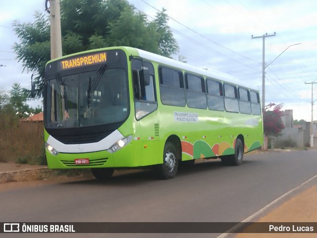 TransPremium 400 na cidade de Picos, Piauí, Brasil, por Pedro Lucas. Número da foto: #13061473.
