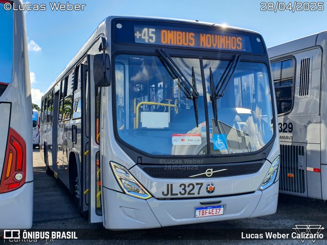 Expresso Azul JL327 na cidade de Curitiba, Paraná, Brasil, por Lucas Weber Calizario. Número da foto: #13059766.