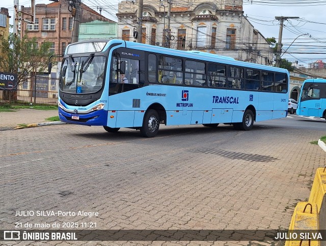 Transcal Sul Transportes Coletivos 24213 na cidade de Porto Alegre, Rio Grande do Sul, Brasil, por JULIO SILVA. Número da foto: #13063619.
