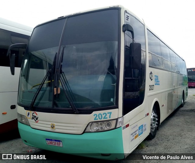 Ônibus Particulares 2027 na cidade de Aparecida, São Paulo, Brasil, por Vicente de Paulo Alves. Número da foto: #13063009.