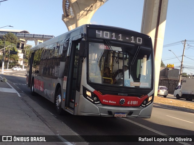 Express Transportes Urbanos Ltda 4 8181 na cidade de São Paulo, São Paulo, Brasil, por Rafael Lopes de Oliveira. Número da foto: #13062800.
