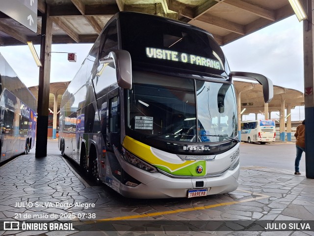 Brasil Sul Linhas Rodoviárias 3880 na cidade de Porto Alegre, Rio Grande do Sul, Brasil, por JULIO SILVA. Número da foto: #13063111.
