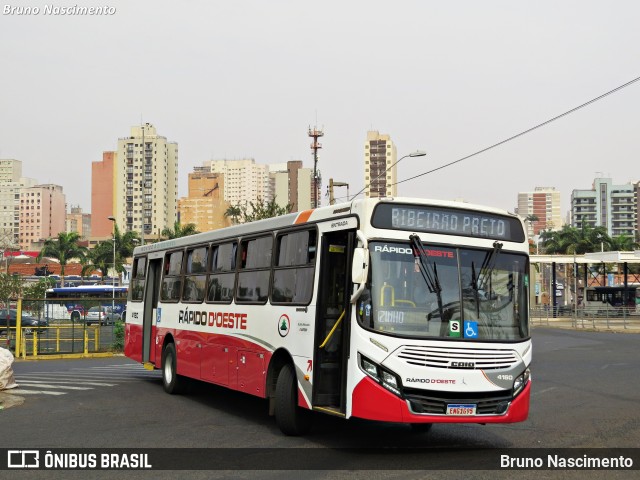 Rápido D´Oeste 4160 na cidade de Ribeirão Preto, São Paulo, Brasil, por Bruno Nascimento. Número da foto: #13064558.