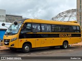 Escolares 5E66 na cidade de Brasília, Distrito Federal, Brasil, por Everton Lira. Número da foto: #13063914.